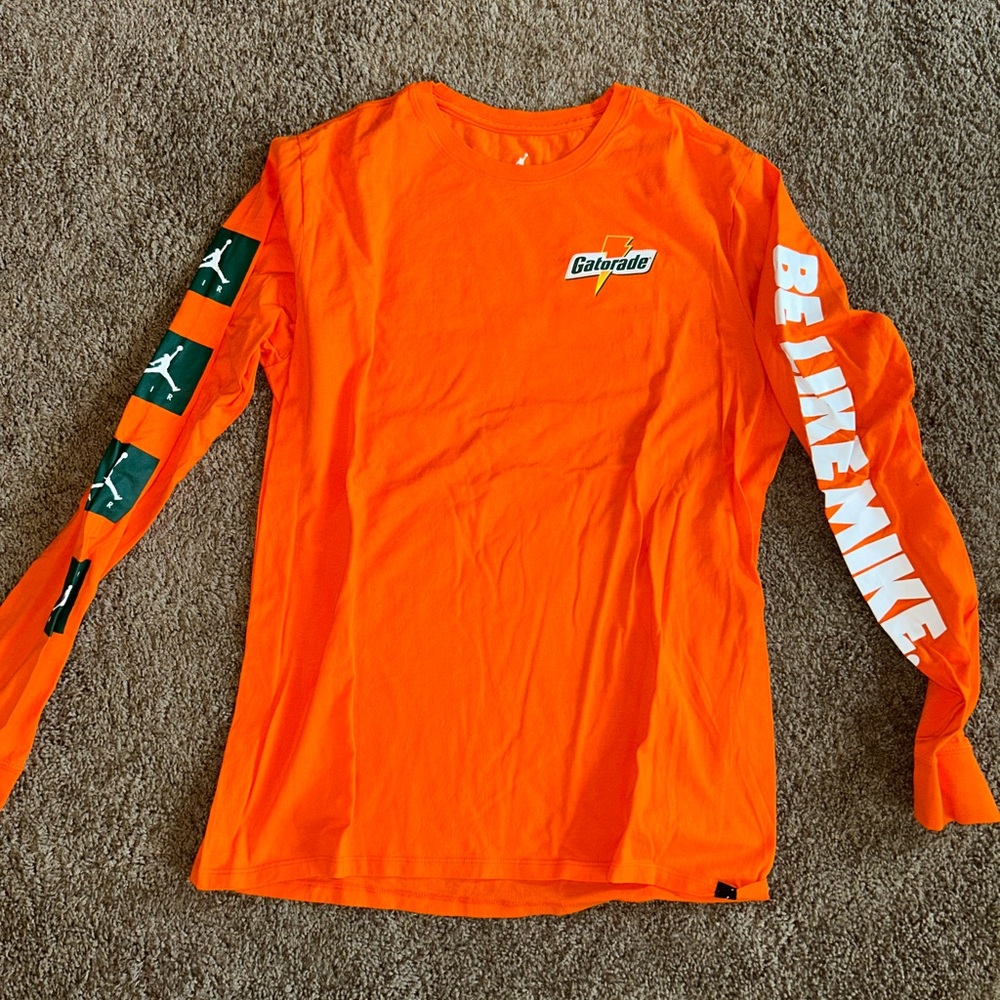 Jordan brand Gatorade collab, long sleeve Tee